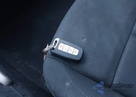 2017 Hyundai Veloster Value Edition from USA, damaged, VIN KMHTC6AD1HU322669